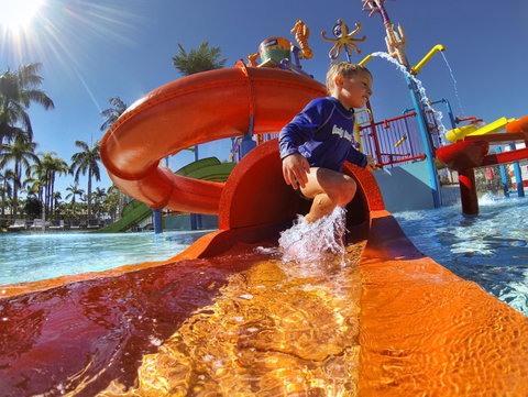 Oaks Oasis - Accommodation Noosa 2