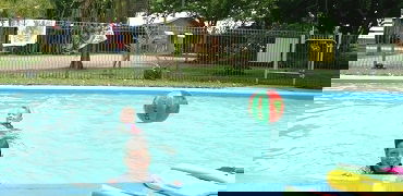 Glass House Mountains Holiday Village - Accommodation Noosa 1