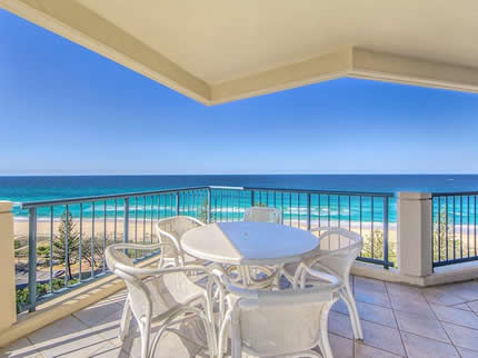 AA Oceana On Broadbeach - Accommodation Noosa 9