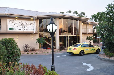 Quality Hotel Melbourne Airport - Accommodation Noosa 1