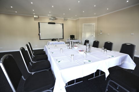 Quality Hotel Melbourne Airport - Accommodation Noosa 2