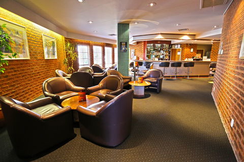 Quality Hotel Melbourne Airport - Accommodation Noosa 3