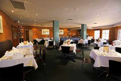 Quality Hotel Melbourne Airport - Accommodation Noosa 5