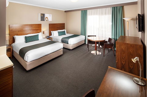 Quality Hotel Dickson - Accommodation Noosa 0