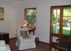 Nthaba Cottage - Accommodation Noosa 3