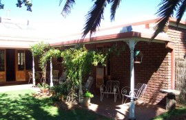 Nthaba Cottage - Accommodation Noosa 4