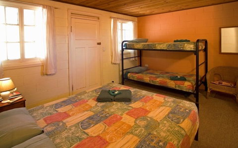 Glen Helen Resort - Accommodation Noosa 4