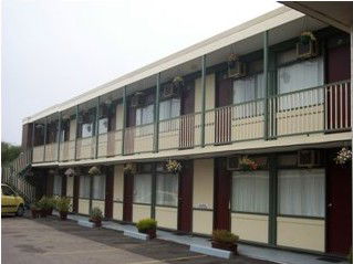 Beach Motor Inn - Accommodation Noosa 1