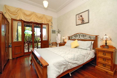 Above Bored Bed And Breakfast - Accommodation Noosa 0