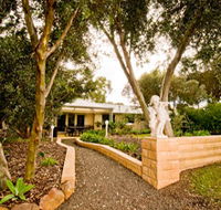 Correa Corner Bed  Breakfast - Accommodation Noosa