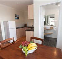 Bay 10 Accommodation - Accommodation Noosa