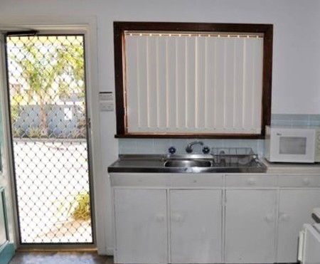 Yorke's Holiday Units - Accommodation Noosa 2