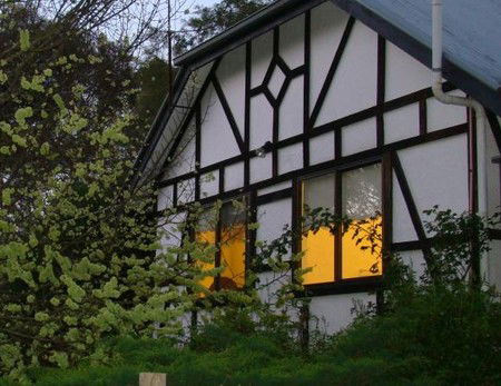 Riddlesdown Cottage - Accommodation Noosa 2
