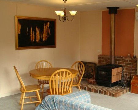 Riddlesdown Cottage - Accommodation Noosa 3