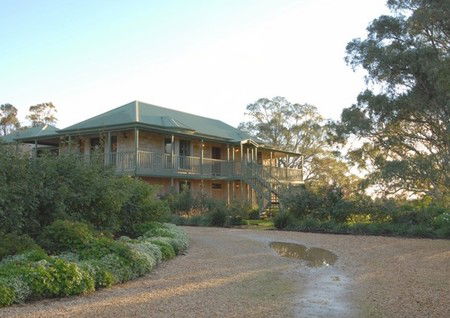 Lindsay House - Accommodation Noosa 1
