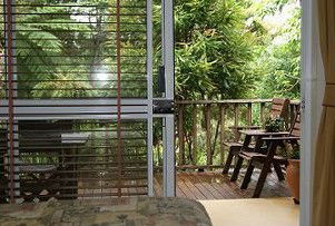 Kookaburra Lodge - Accommodation Noosa 2