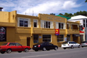 TRC Hotel - Accommodation Noosa 0