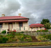 Tier View Twin Cottages - Accommodation Noosa