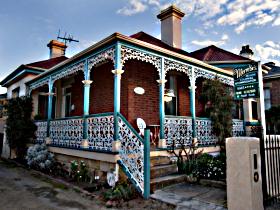 Merre Bes - Accommodation Noosa 0