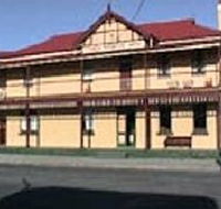 Interstate Hotel - Accommodation Noosa