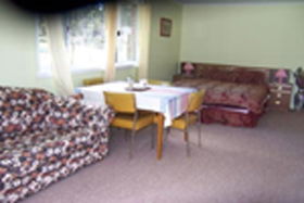 Quamby Pines Chalet B & B - Accommodation Noosa 0