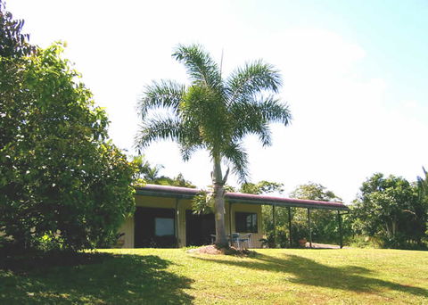Daintree Mountain View Retreat And Vanilla Beans - Accommodation Noosa 0