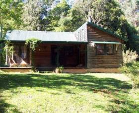 Red Dog Retreat - Accommodation Noosa 0