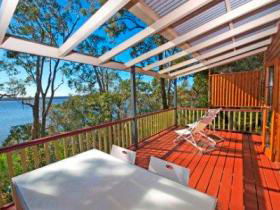 Eumarella Shores Noosa Lake Retreat - Accommodation Noosa 0