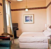 Hotel Shamrock - Accommodation Noosa