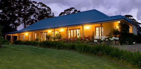 Acacia House Bed And Breakfast - Accommodation Noosa 1