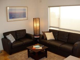Townhouse One - Accommodation Noosa 2