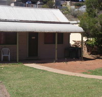 Aly's Cottage - Accommodation Noosa