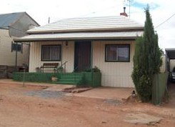 Lilly May Cottage - Accommodation Noosa 0