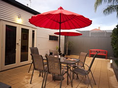 Lottes Cottage - Accommodation Noosa 2