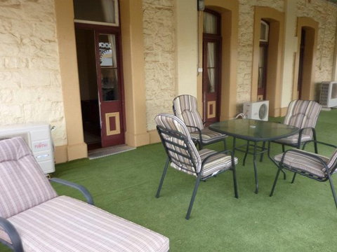 Royal Apartment - Accommodation Noosa 5