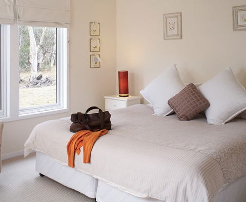 Andreas White House - Accommodation Noosa 1