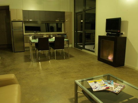 Alpine Habitats - Accommodation Noosa 2