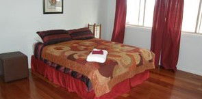 Artisans ...on The Hill Bed And Breakfast - Accommodation Noosa 0
