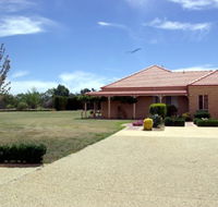 Fairways Bed and Breakfast at Jerilderie - Accommodation Noosa