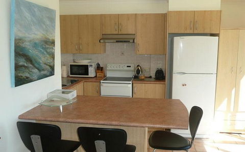 Alexandra Suite - Accommodation Noosa 3