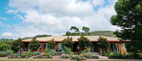Adams Peak Retreat - Accommodation Noosa 5
