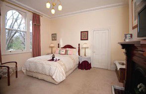 Camelia Cottage - Accommodation Noosa 0