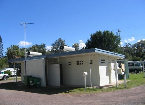 Armstrong Beach Caravan Park - Accommodation Noosa 0