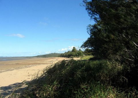 Armstrong Beach Caravan Park - Accommodation Noosa 2