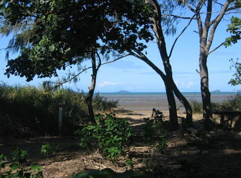 Armstrong Beach Caravan Park - Accommodation Noosa 3