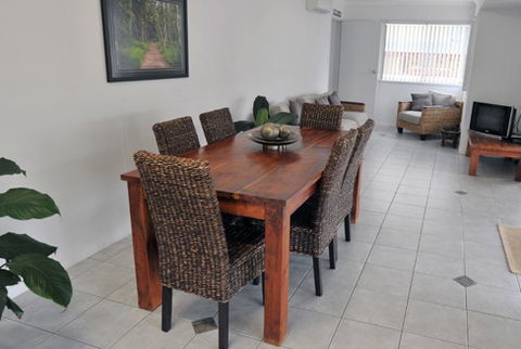 Alexandra Apartments - Accommodation Noosa 1