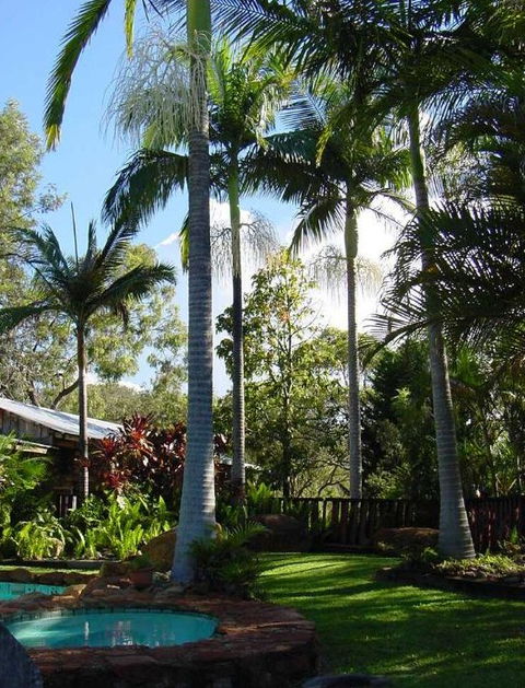 Hidden Valley Cabins - Accommodation Noosa 0