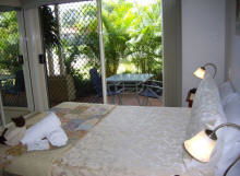 Alexander Lakeside Bed And Breakfast - Accommodation Noosa 0