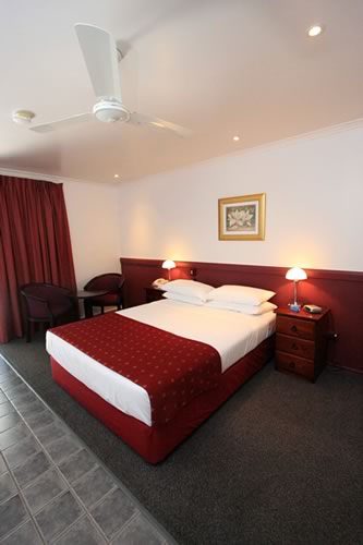 Xenia Central Studio Accommodation - Accommodation Noosa 3