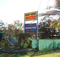 Rest Easi Motel - Accommodation Noosa